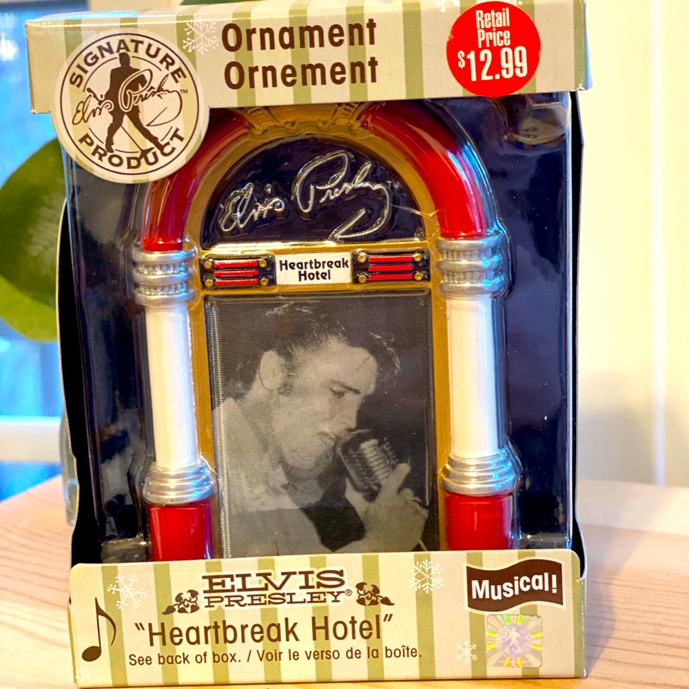 Elvis musical Christmas Ornament